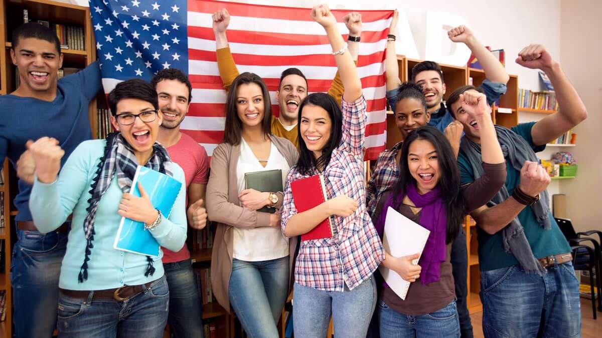 Mahasiswa Asing yang Tinggal di Amerika